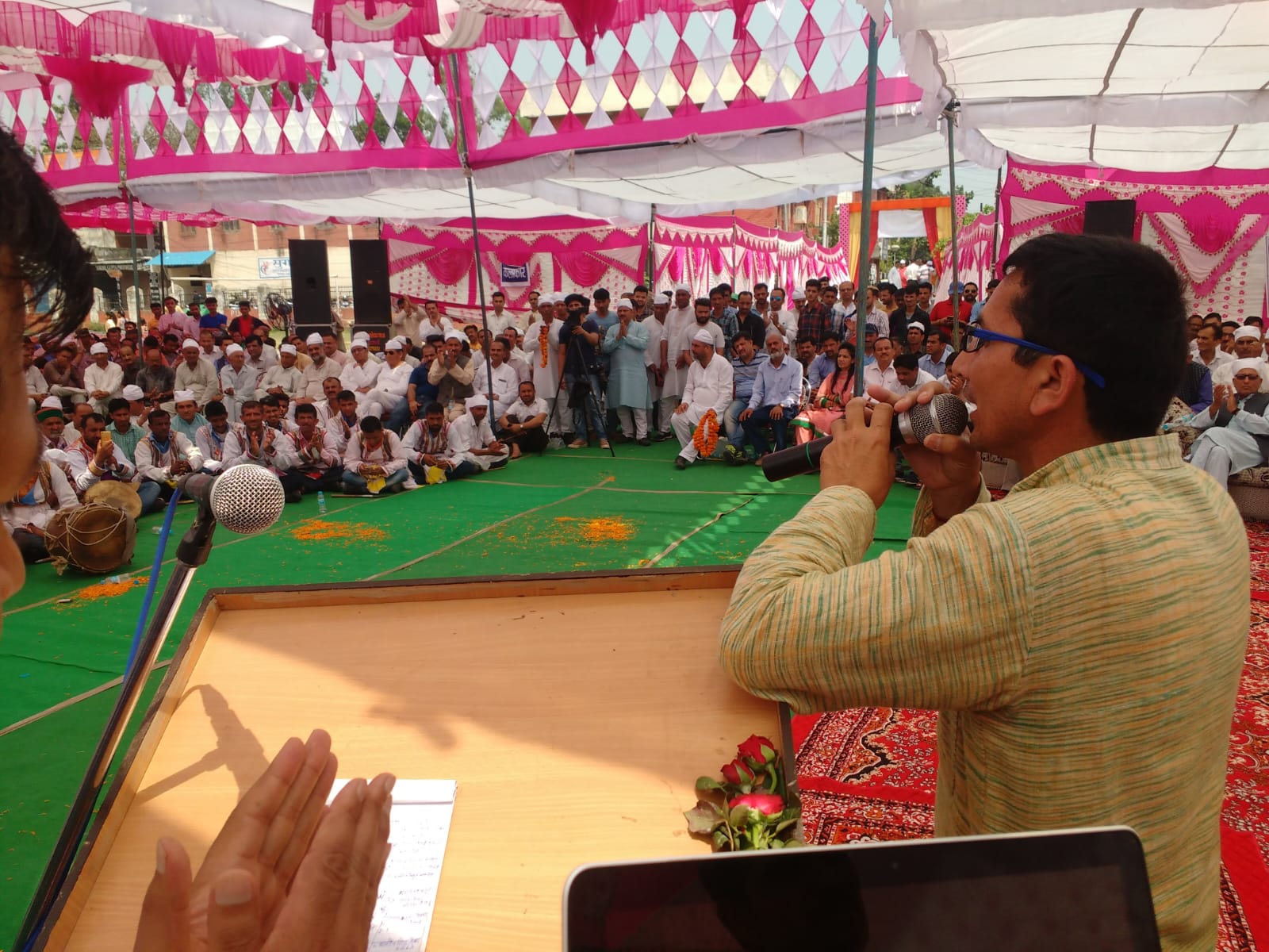 हाटी साहित्य का आरंभिक चरण