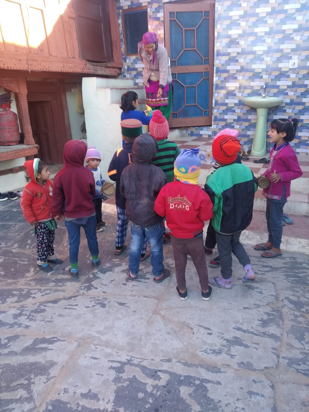 हाटी संस्कृति की झलकि